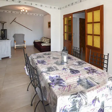 Cozy In With Kitchen Holiday home *
